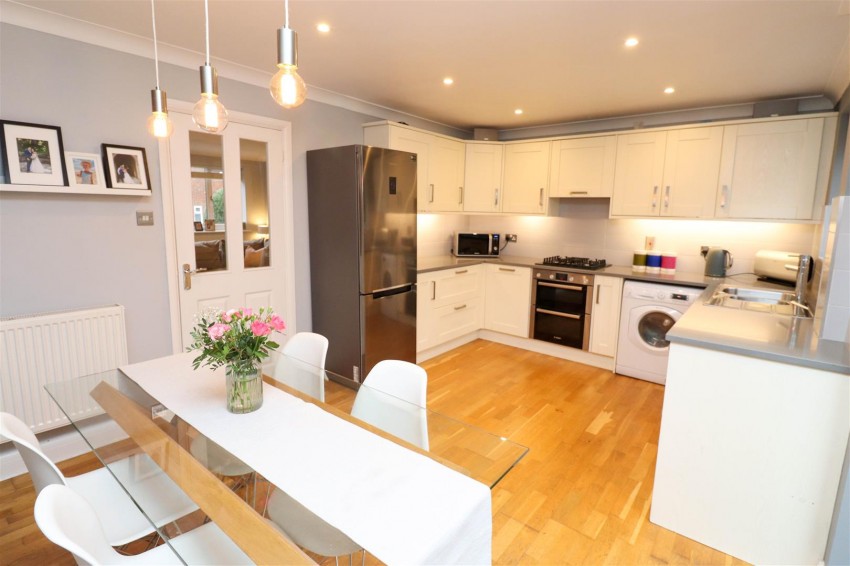 Images for Hunnels Close, Church Crookham, Fleet