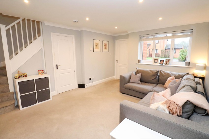 Images for Hunnels Close, Church Crookham, Fleet