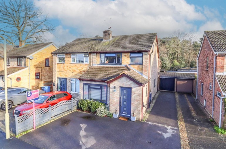 Northfield Road, Church Crookham, Fleet