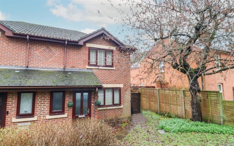 View Full Details for Aldershot Road, Church Crookham, Fleet