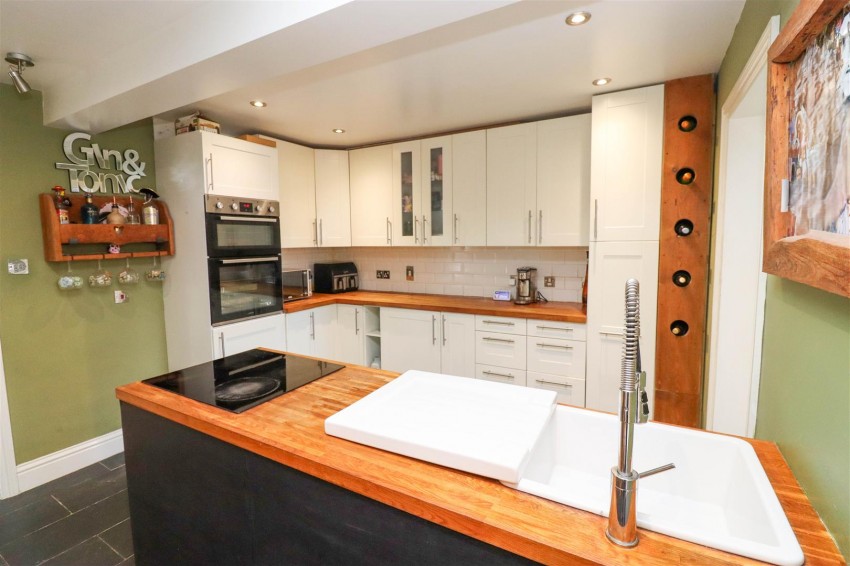 Images for Aldershot Road, Church Crookham, Fleet