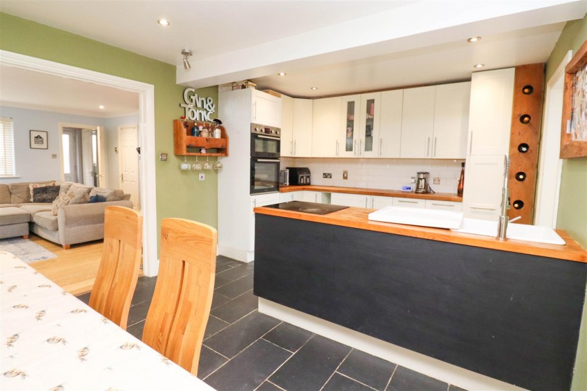 Images for Aldershot Road, Church Crookham, Fleet