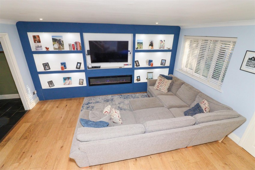 Images for Aldershot Road, Church Crookham, Fleet