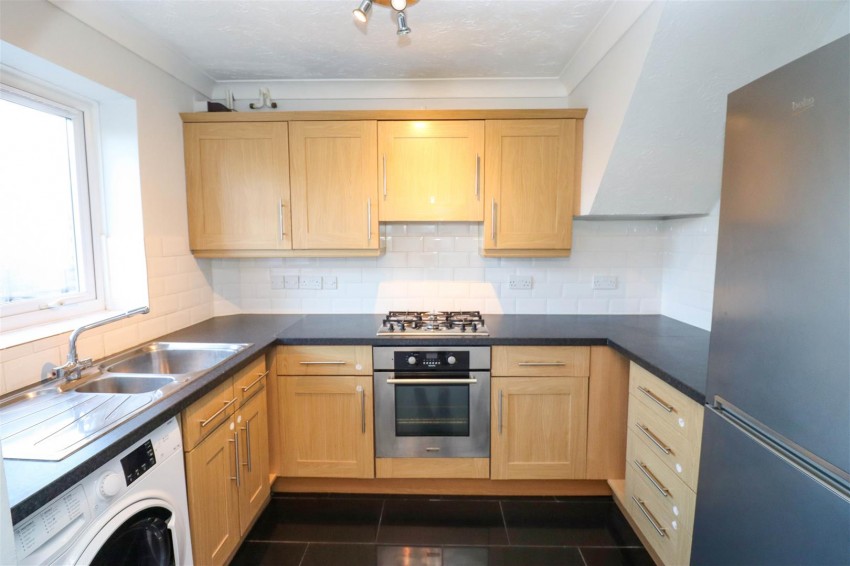 Images for Nether Vell-Mead, Church Crookham, Fleet