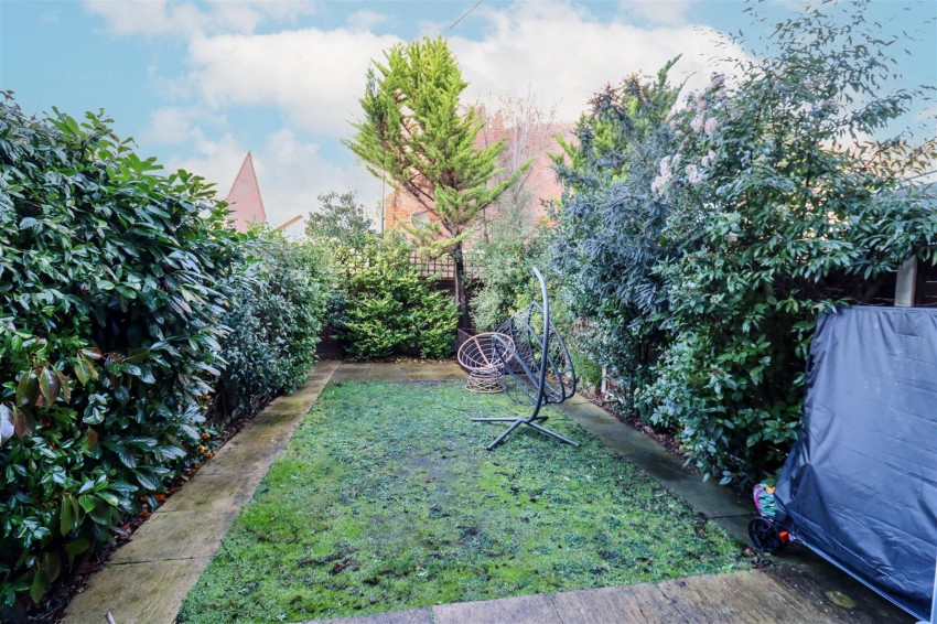 Images for Giffard Lane, Fleet