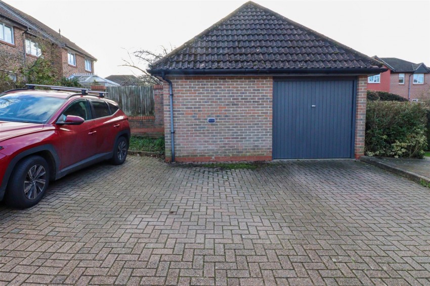 Images for House Plat Court, Church Crookham, Fleet