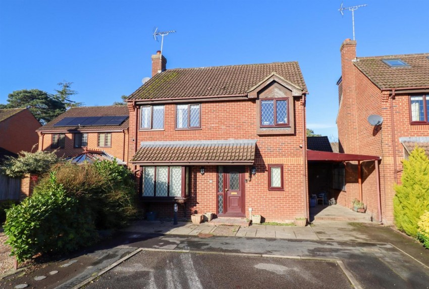 Images for Azalea Gardens, Church Crookham, Fleet