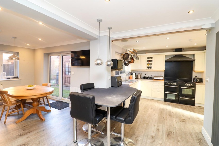 Images for Azalea Gardens, Church Crookham, Fleet