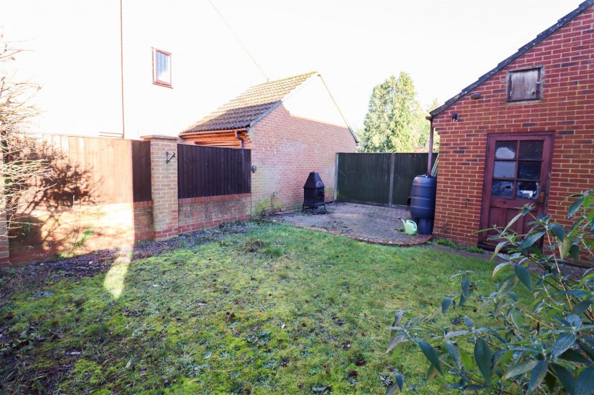 Images for Azalea Gardens, Church Crookham, Fleet