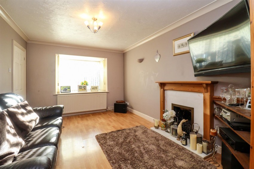 Images for Azalea Gardens, Church Crookham, Fleet