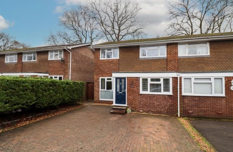 View Full Details for Tavistock Road, Fleet