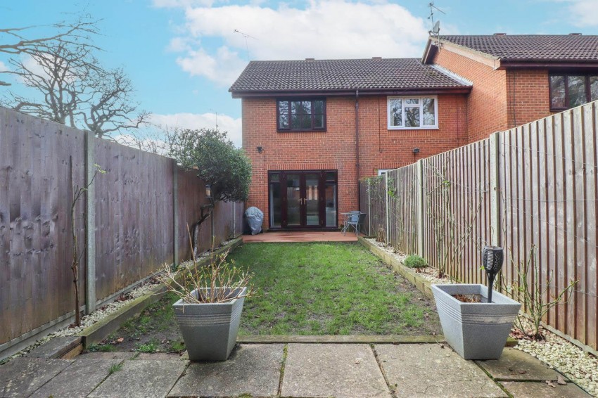 Images for Nether Vell-Mead, Church Crookham, Fleet