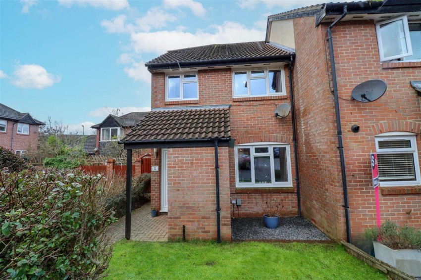 Images for House Plat Court, Church Crookham, Fleet