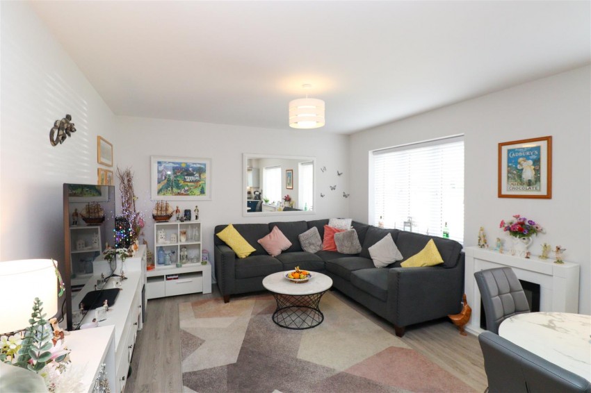 Images for Almond House, Fleet