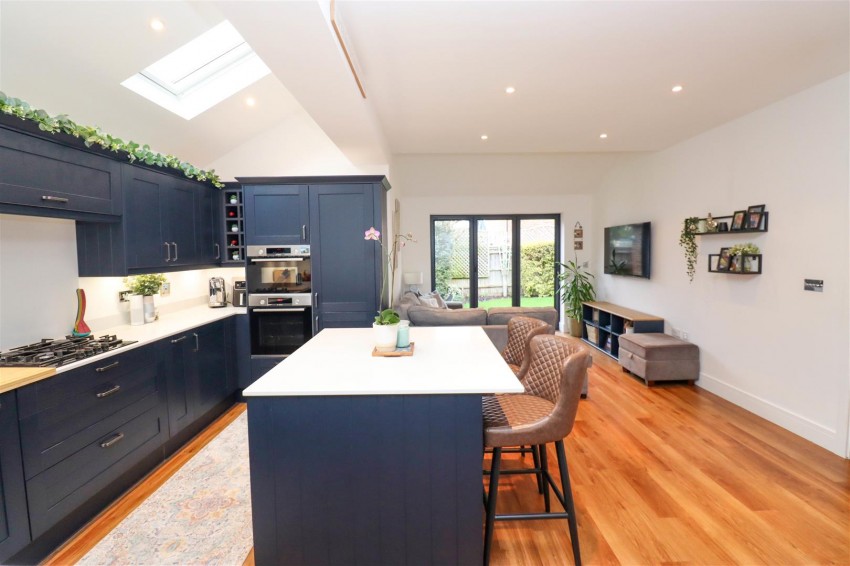 Images for Lapwings, Fleet