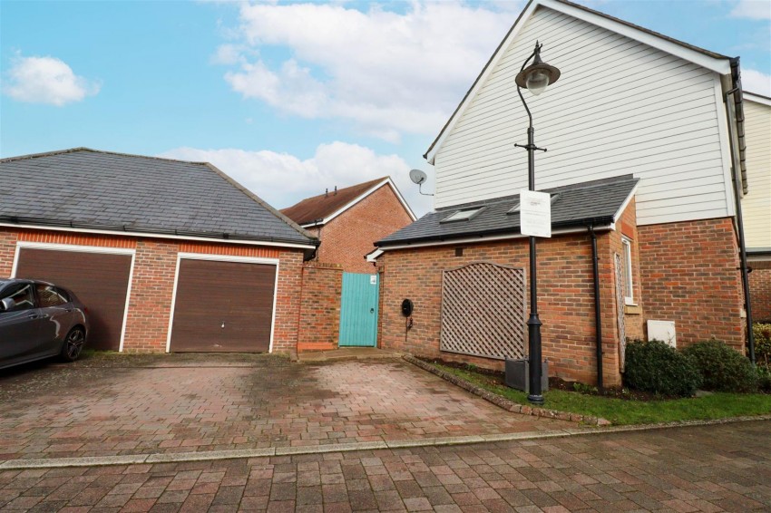 Images for Lapwings, Fleet