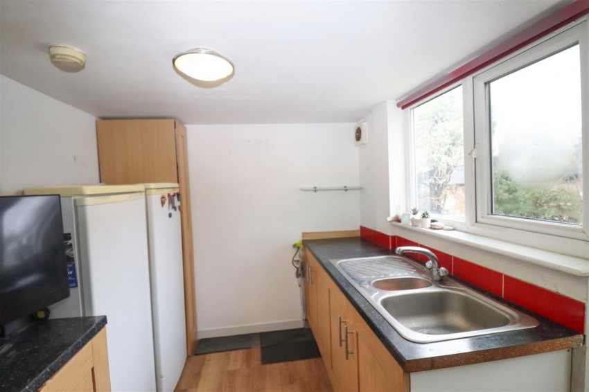 Images for The Covert, Farnborough