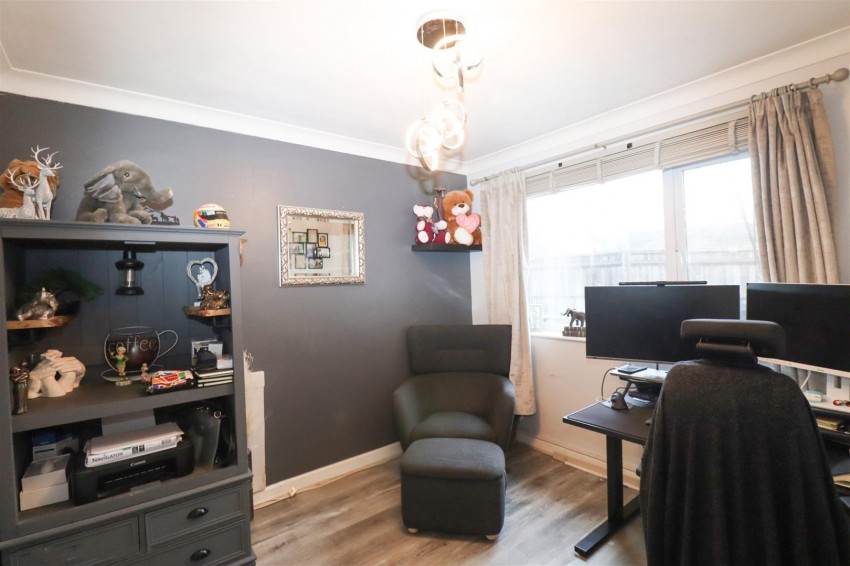 Images for The Covert, Farnborough