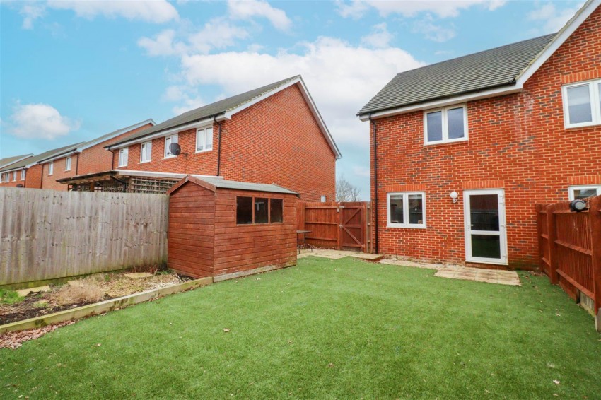 Images for Gale Close, Yateley