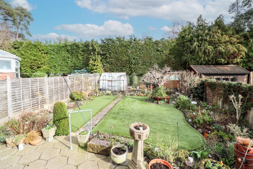 Images for Compton Close, Church Crookham, Fleet