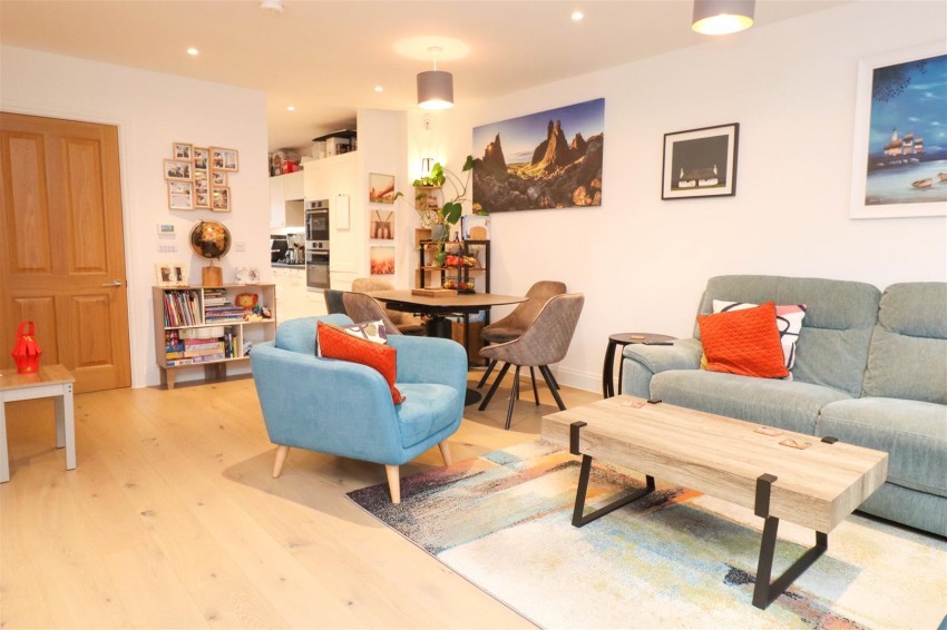 Images for Red Cedar Avenue, Fleet