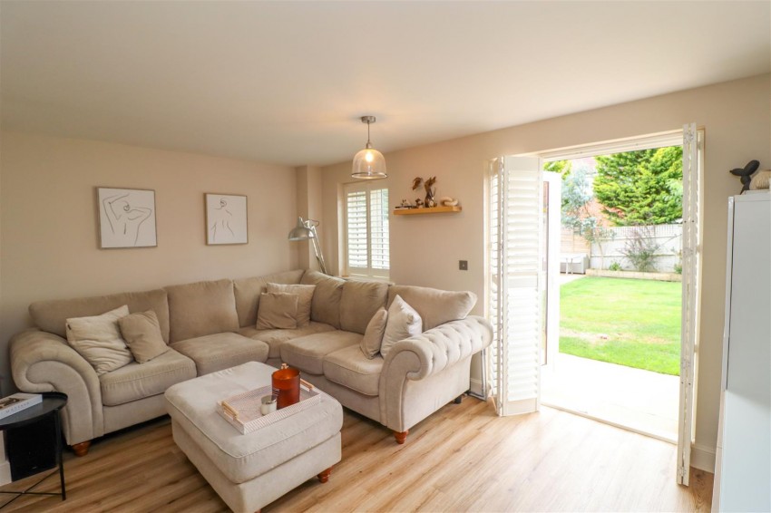 Images for Longbourn Way, Medstead, Alton