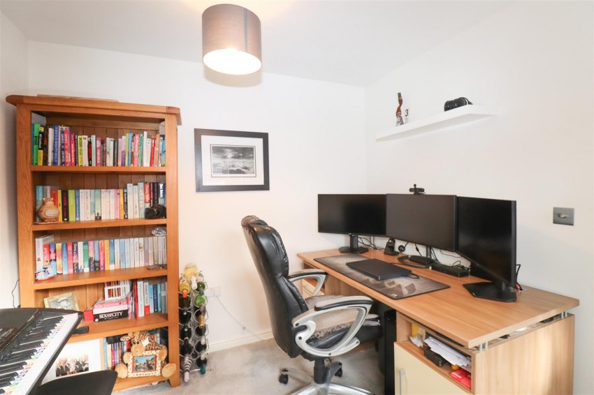 Images for Haskins Drive, Farnborough