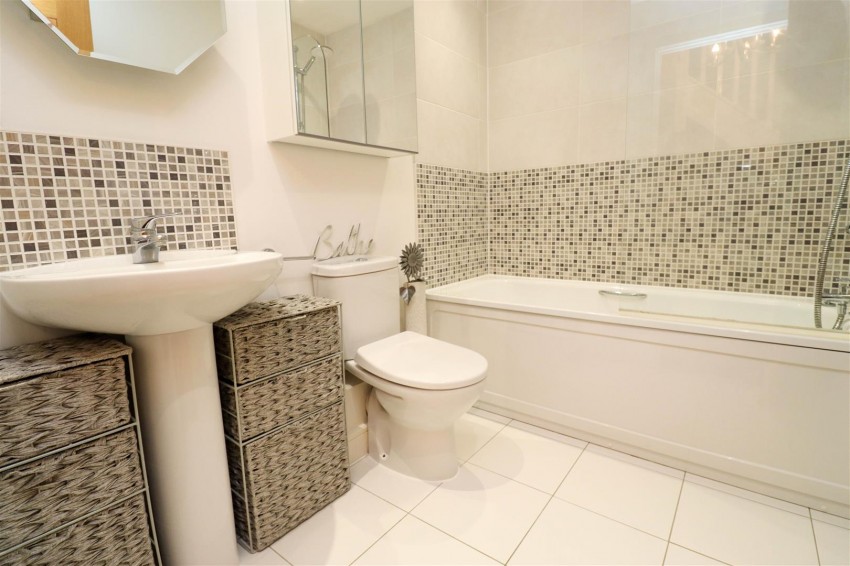 Images for Everest Walk, Church Crookham, Fleet