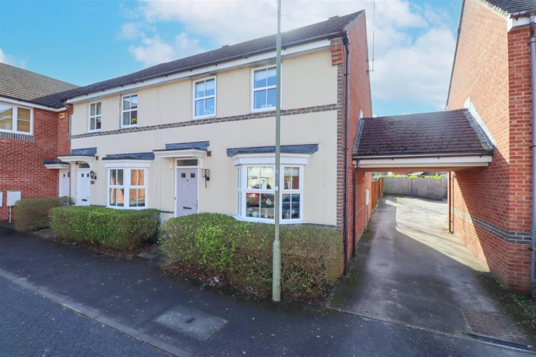 King Henry Road, Fleet