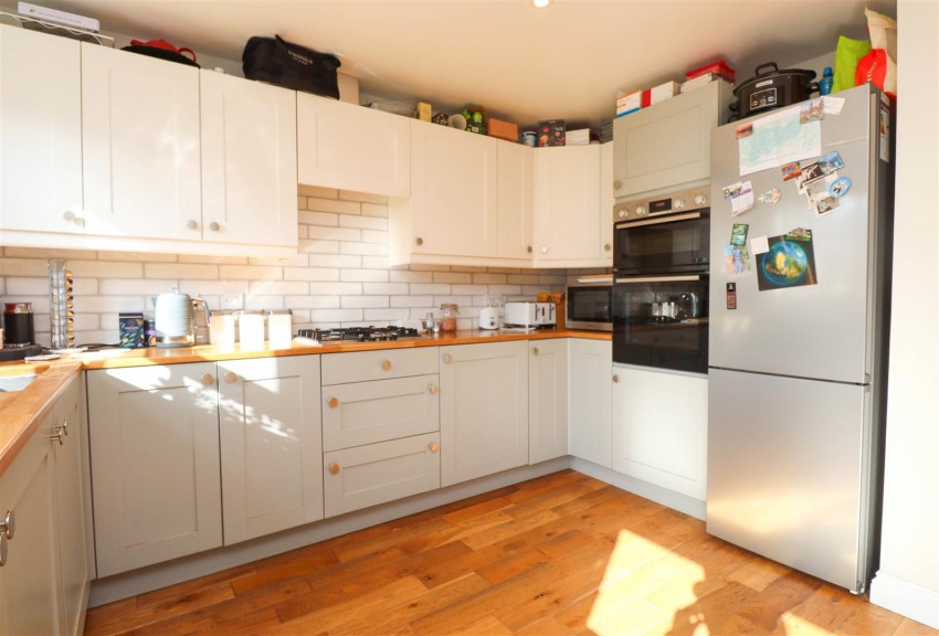 Images for King Henry Road, Fleet