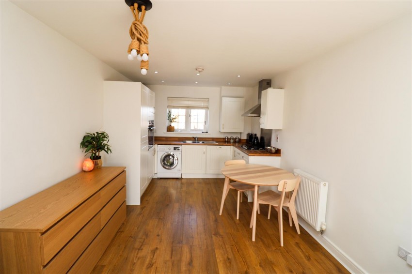 Images for Newton Drive, Church Crookham, Fleet