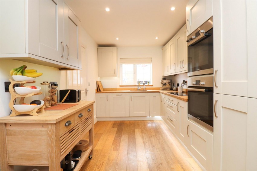 Images for East Hundreds, Fleet