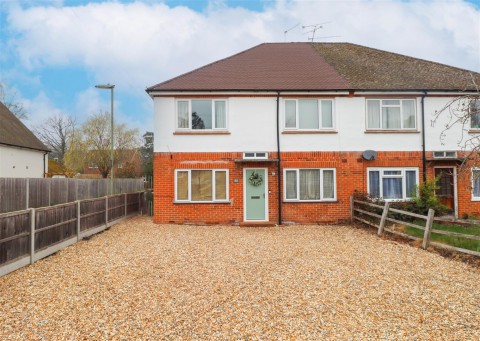 View Full Details for Kenilworth Road, Fleet