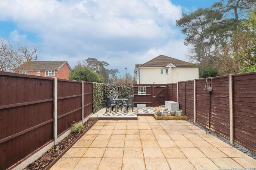 Images for Kenilworth Road, Fleet