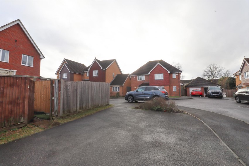 Images for Fleet Road, Farnborough