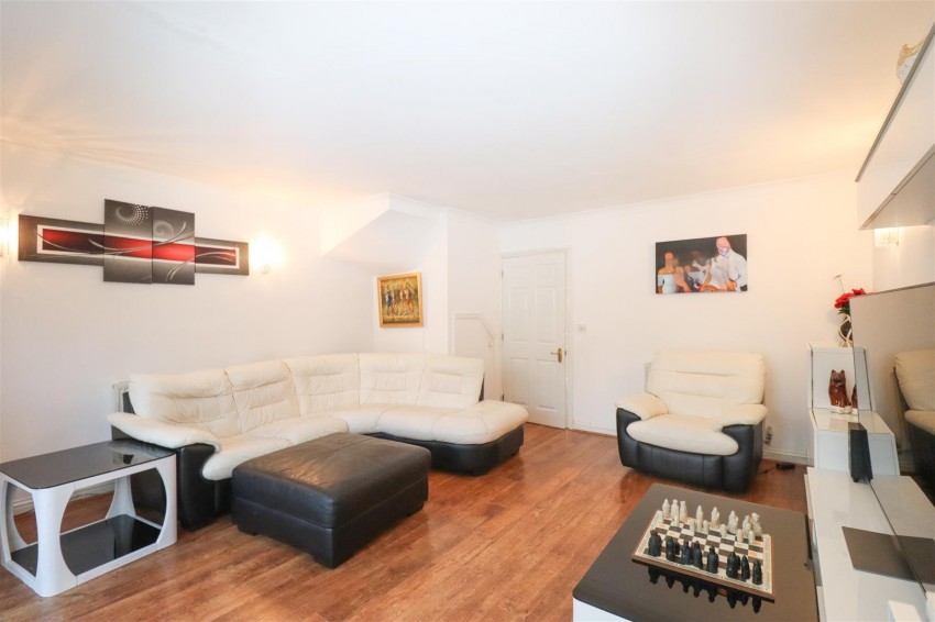 Images for Fleet Road, Farnborough