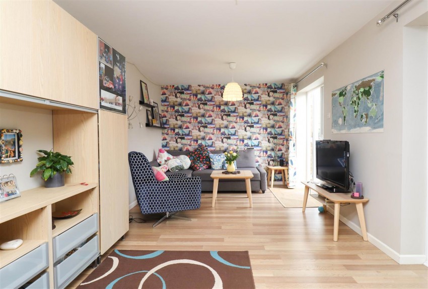 Images for Shaldons Way, Fleet
