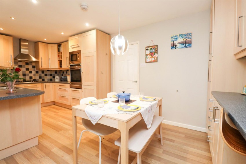 Images for Shaldons Way, Fleet