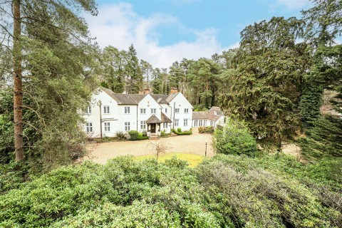 View Full Details for Reading Road North, Fleet