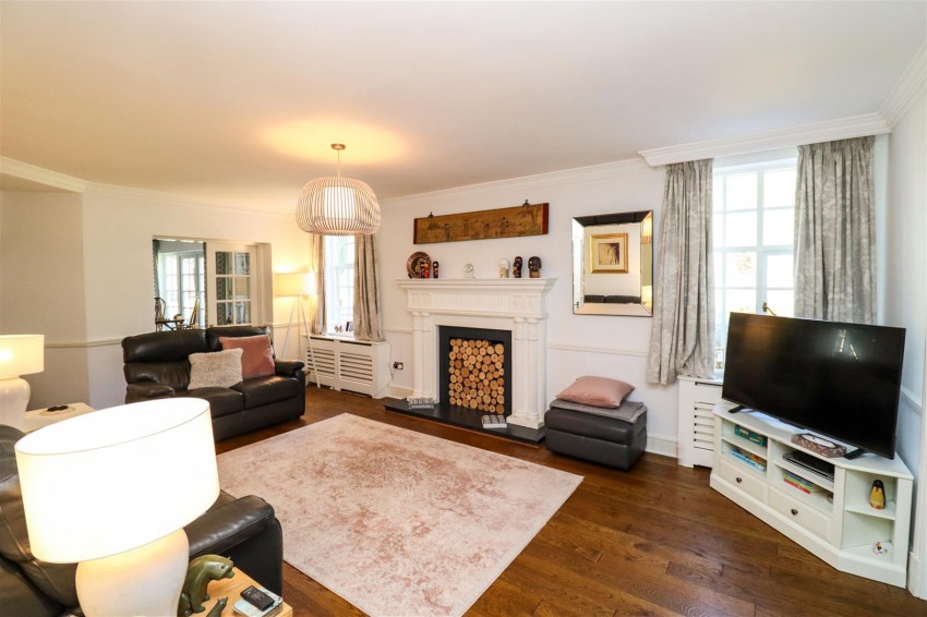 Images for Reading Road North, Fleet