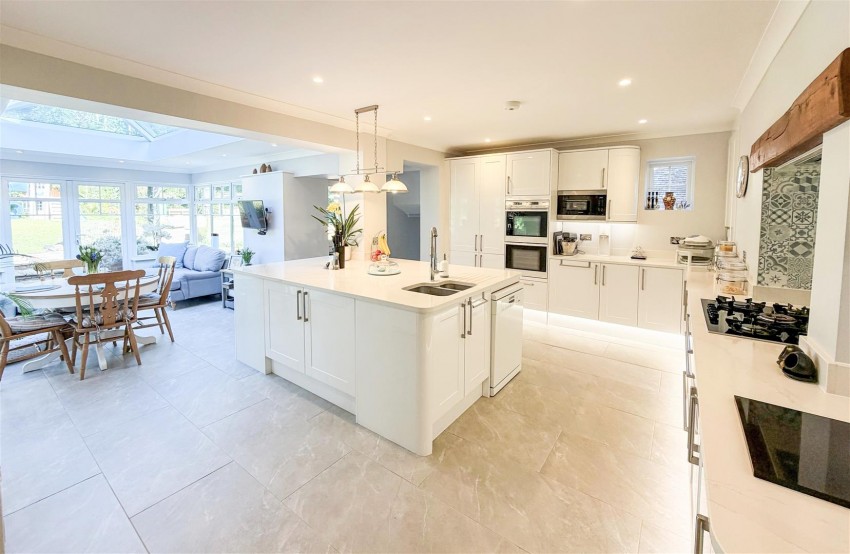 Images for Reading Road North, Fleet