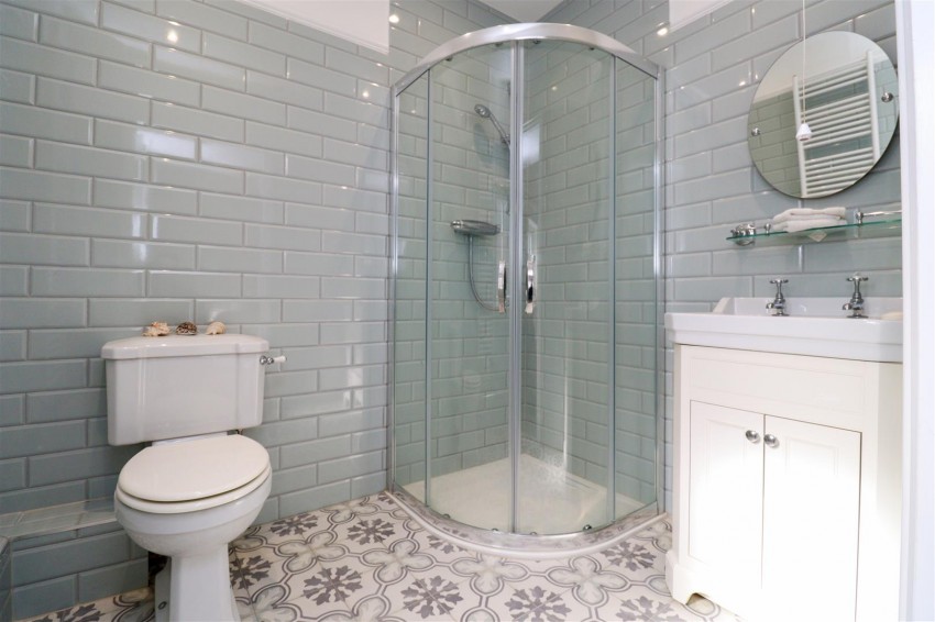 Images for Reading Road North, Fleet