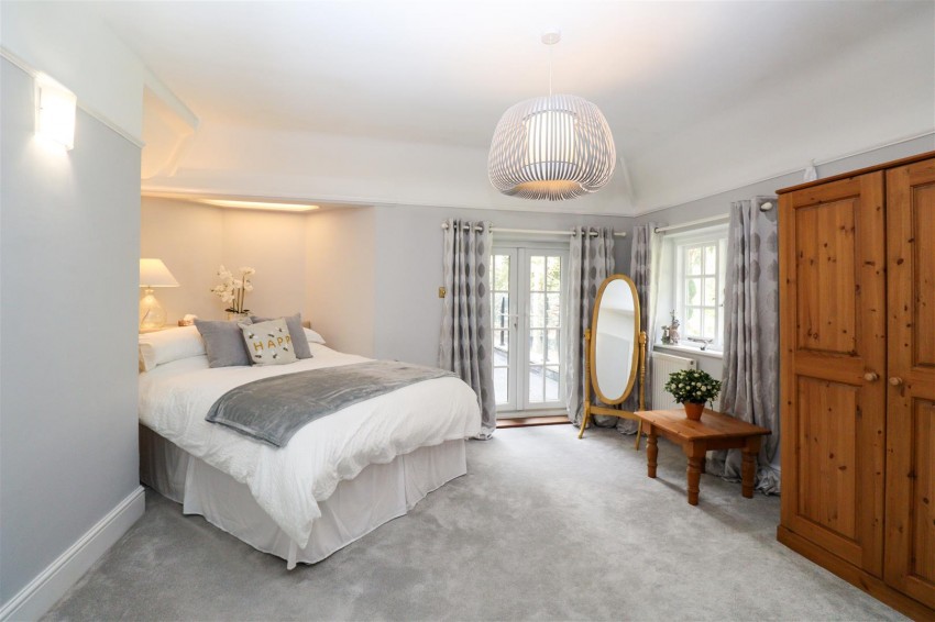 Images for Reading Road North, Fleet