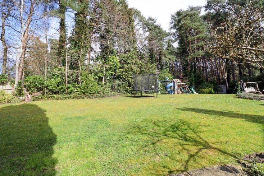 Images for Reading Road North, Fleet