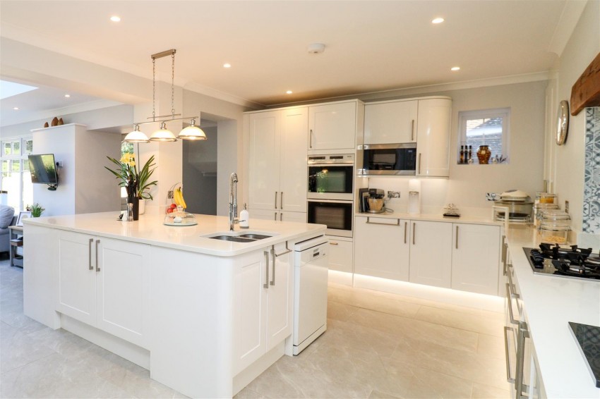 Images for Reading Road North, Fleet