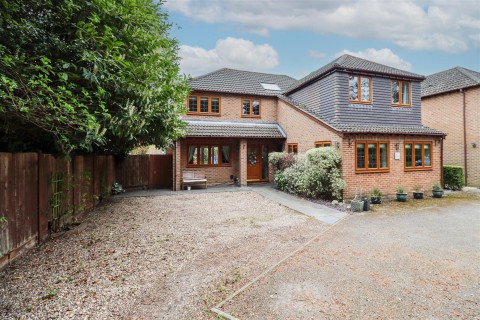 View Full Details for Reading Road South, Fleet