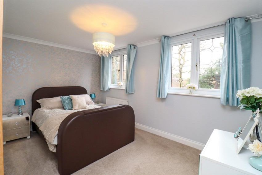 Images for Reading Road South, Fleet