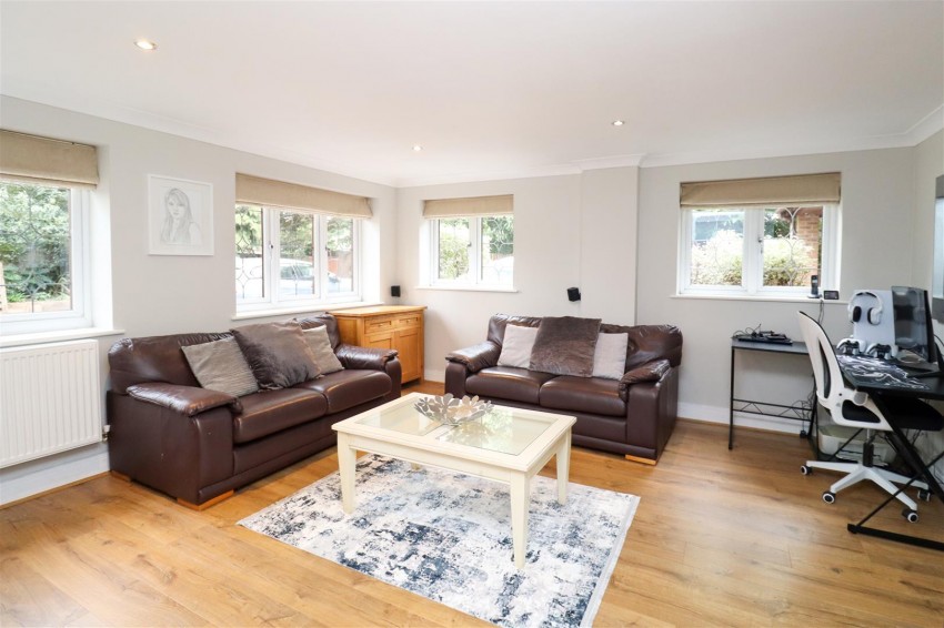 Images for Reading Road South, Fleet