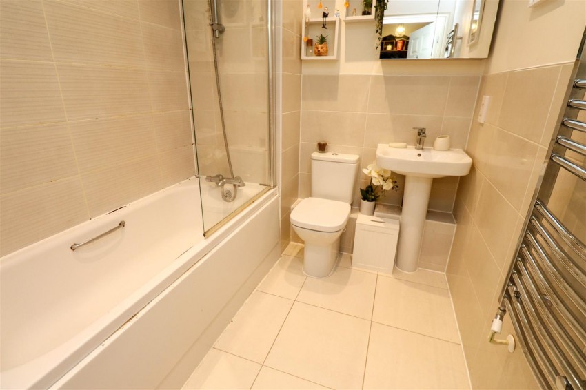 Images for Minley Road, Fleet