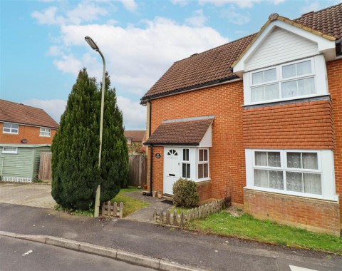 View Full Details for Hop Garden, Church Crookham, Fleet